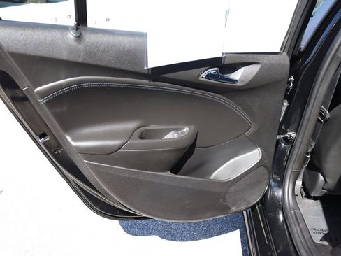 Used 2019 Chevrolet Cruze Premier w/ Sun And Sound Package image 13