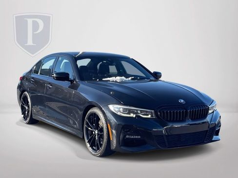 Used 2021 BMW 330i Sedan w/ M Sport Package image 1