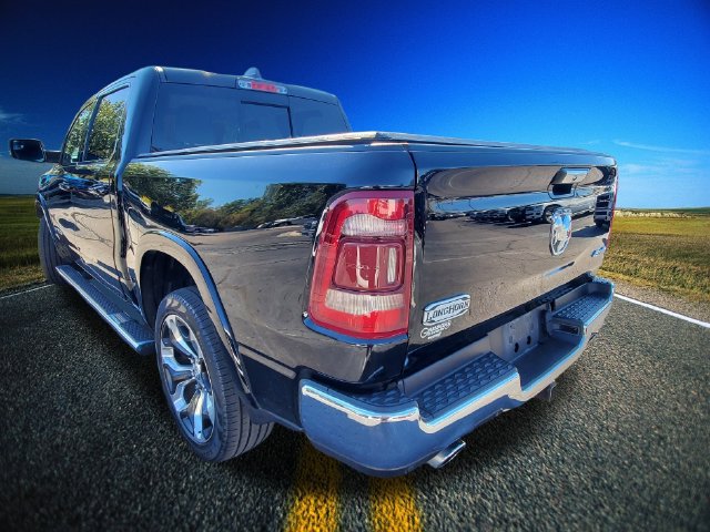 Used 2022 RAM 1500 Limited AWD/4WD image 2