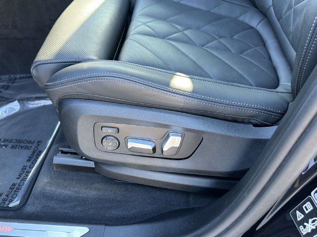 Certified 2024 BMW X5 xDrive40i w/ Premium Package AWD/4WD image 28