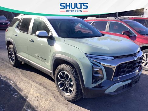 Used 2025 Chevrolet Equinox ACTIV w/ Safety and Technology Package image 1