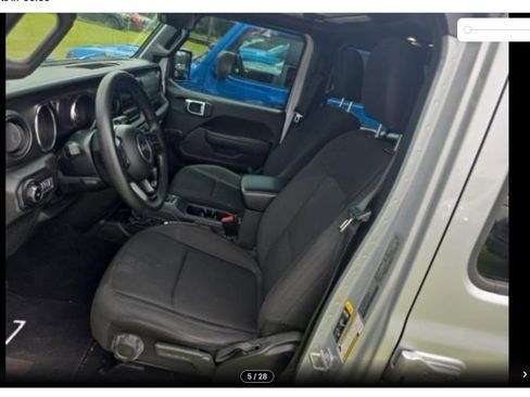 Used 2022 Jeep Wrangler Unlimited Sport AWD/4WD image 4