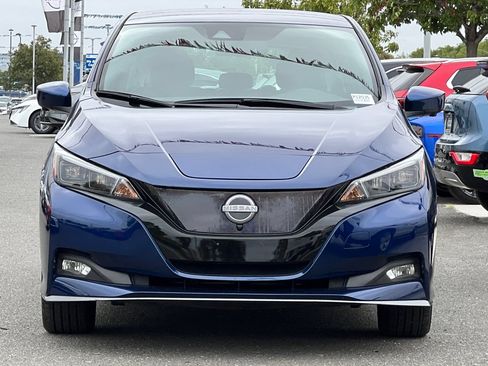 Certified 2024 Nissan Leaf SV Plus FWD image 9