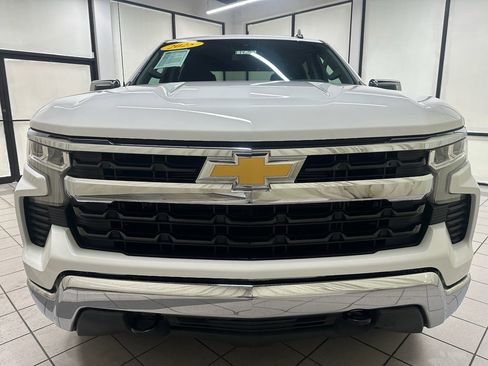 Certified 2025 Chevrolet Silverado 1500 LT image 16