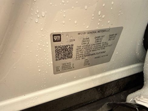 Used 2025 GMC Acadia Denali AWD/4WD image 10