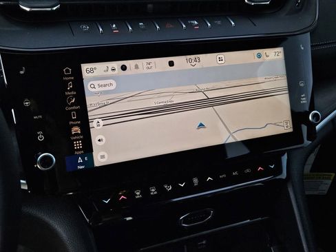 New 2026 Jeep Grand Cherokee Altitude RWD image 15