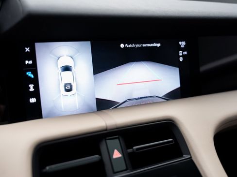 Used 2022 Porsche Taycan 4S image 47