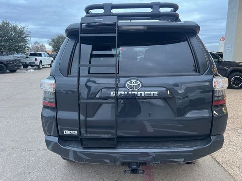 Used 2024 Toyota 4Runner SR5 image 5
