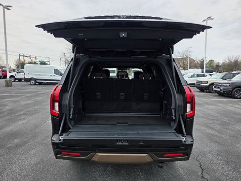 Used 2025 Ford Expedition King Ranch image 8