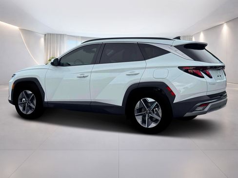 New 2026 Hyundai Tucson SEL FWD image 4