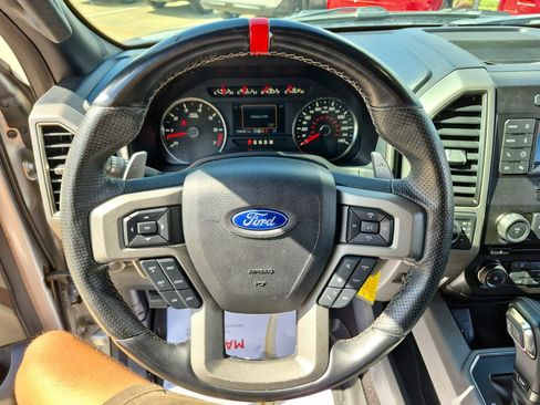 Used 2018 Ford F150 Raptor AWD/4WD image 14