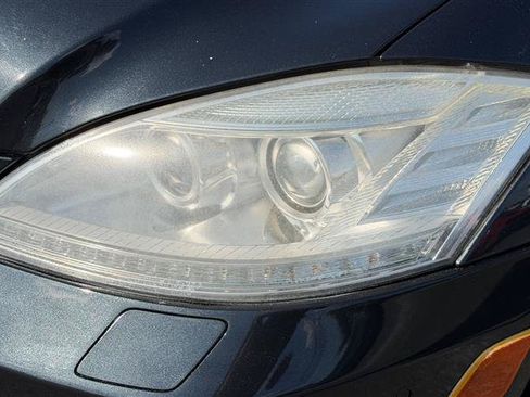 Used 2012 Mercedes-Benz S 550 4MATIC image 11