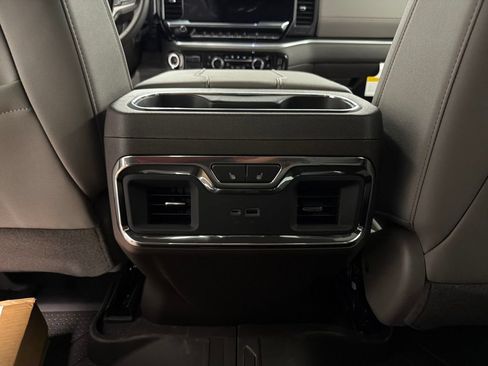 New 2026 Chevrolet Silverado 3500 LTZ w/ LTZ Plus Package AWD/4WD image 13