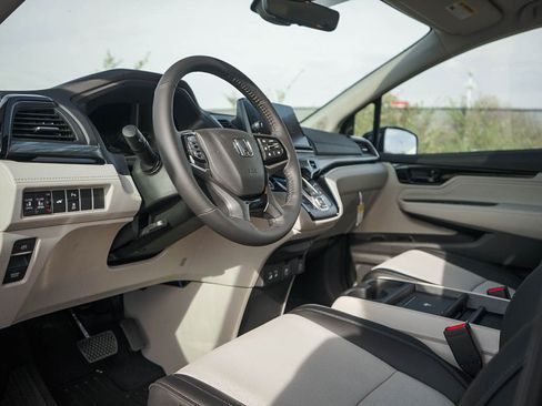 New 2026 Honda Odyssey Elite image 19