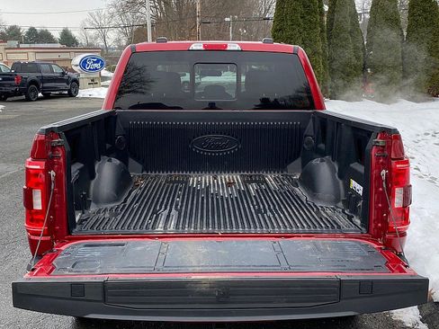 Used 2022 Ford F150 XLT w/ Equipment Group 302A High image 9