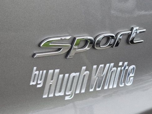 Used 2018 Hyundai Santa Fe Sport FWD image 16