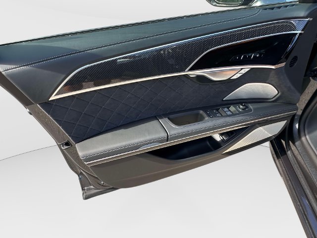 New 2027 Audi S8 AWD/4WD image 8