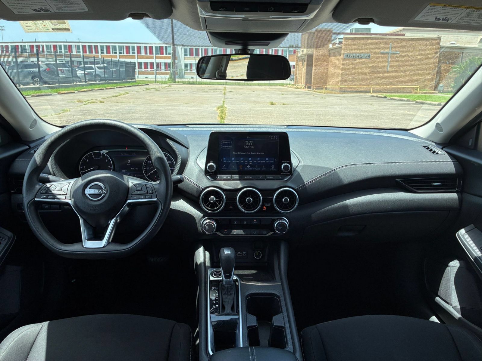 Used 2025 Nissan Sentra SV FWD image 30