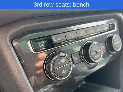 Used 2021 Volkswagen Tiguan SE image 13