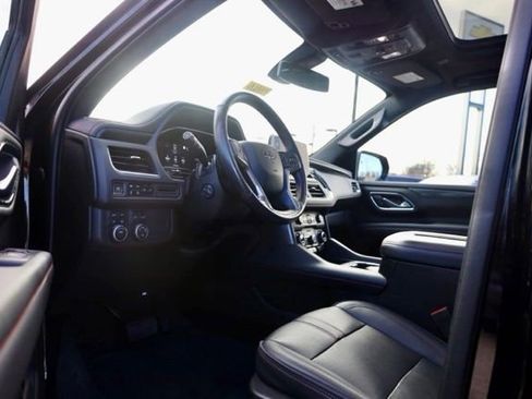 Used 2022 Chevrolet Tahoe RST w/ Luxury Package image 19