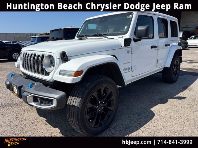 Used 2024 Jeep Wrangler Unlimited Sahara AWD/4WD image 1