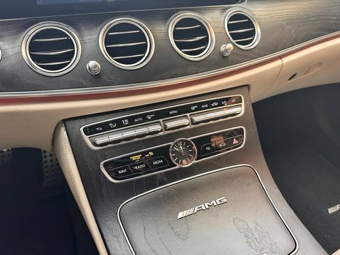 Used 2018 Mercedes-Benz E 63 AMG S image 20