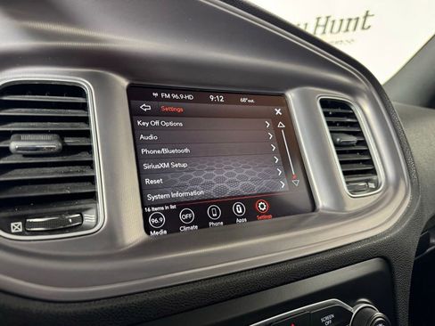 Used 2023 Dodge Charger SXT RWD image 19