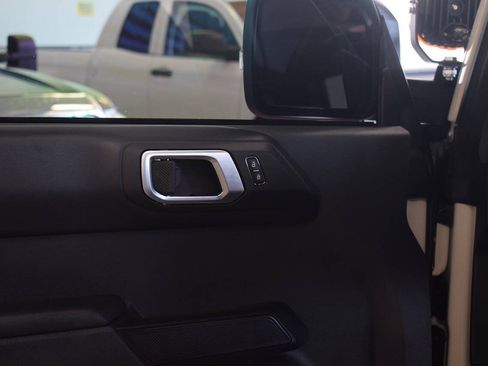 Used 2025 Ford Bronco Outer Banks AWD/4WD image 63