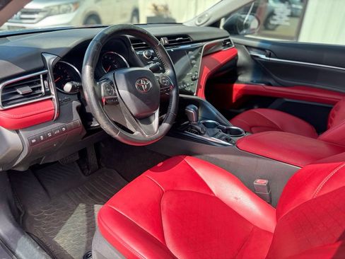 Used 2018 Toyota Camry XSE w/ Audio Package FWD image 10