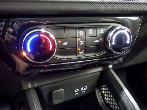 New 2026 Chevrolet TrailBlazer LT FWD image 17