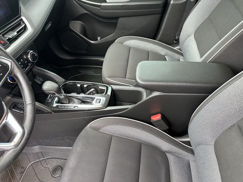 Certified 2024 Chevrolet TrailBlazer LT w/ LT Cold Weather Package FWD image 19