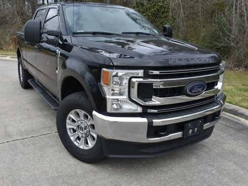 Used 2021 Ford F250 XL w/ STX Appearance Package image 3