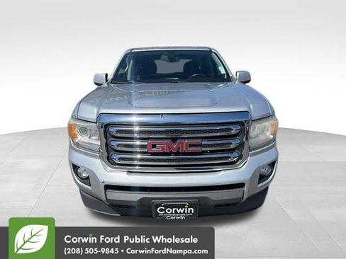 Used 2015 GMC Canyon SLE AWD/4WD image 2