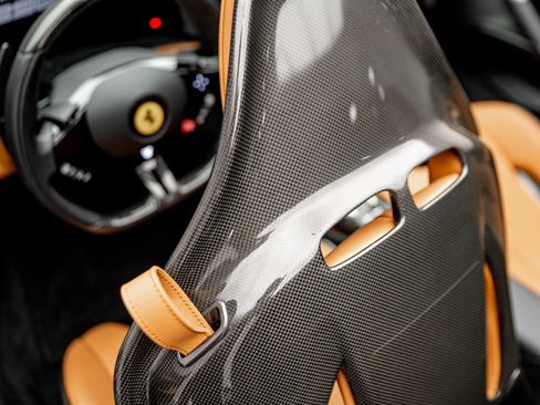 Used 2024 Ferrari 296 GTS RWD image 25