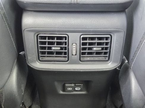 Used 2023 Toyota RAV4 Limited FWD image 14