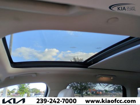 Used 2020 Lincoln Nautilus Reserve w/ Equipment Group 201A image 21