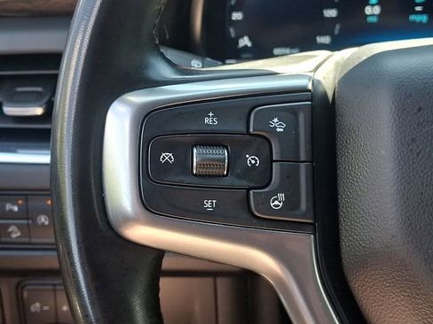 Used 2024 Chevrolet Tahoe Premier AWD/4WD image 25