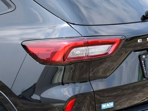 Used 2023 Ford Escape ST-Line w/ Tech Pack #1 FWD image 13