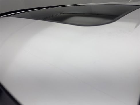 Used 2024 Toyota Highlander FWD image 20