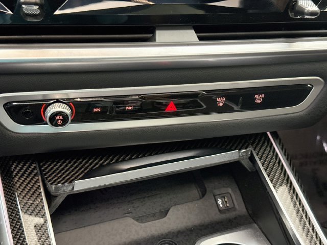 Used 2024 BMW X7 M60i w/ Executive Package AWD/4WD image 16