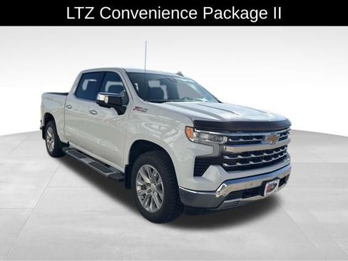 Used 2024 Chevrolet Silverado 1500 LTZ AWD/4WD image 4