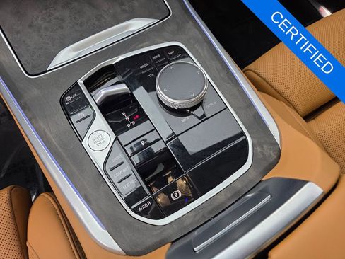 Used 2024 BMW X5 sDrive40i w/ Parking Assistance Package image 23