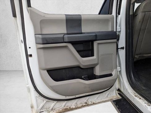 Used 2022 Ford F350 XL w/ Power Equipment Group image 11