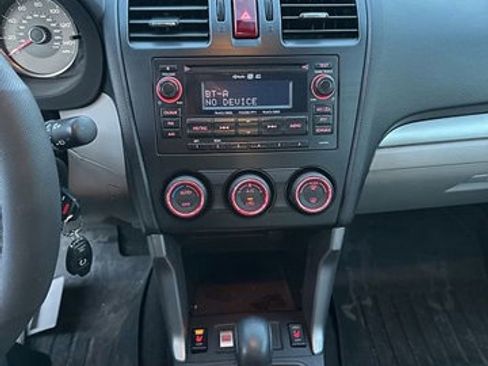 Used 2015 Subaru Forester 2.5i Limited w/ Popular Package #2 image 20