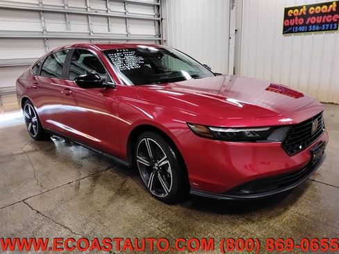 Used 2023 Honda Accord Sport image 4