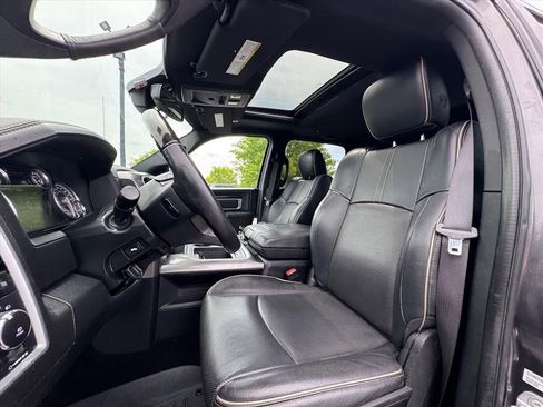 Used 2017 RAM 1500 Limited AWD/4WD image 18