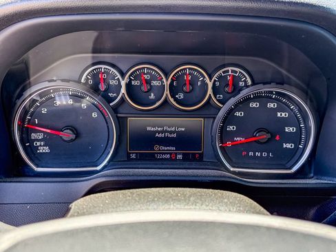 Used 2022 Chevrolet Silverado 1500 RST w/ Redline Edition AWD/4WD image 10