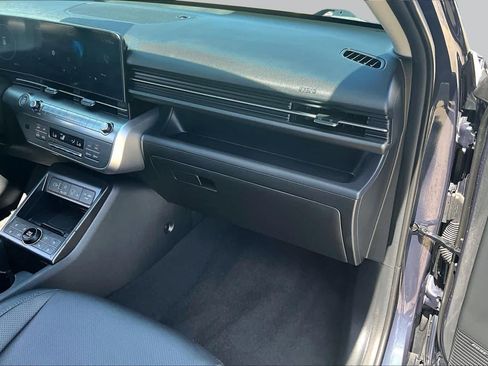 Used 2024 Hyundai Kona Limited FWD image 18