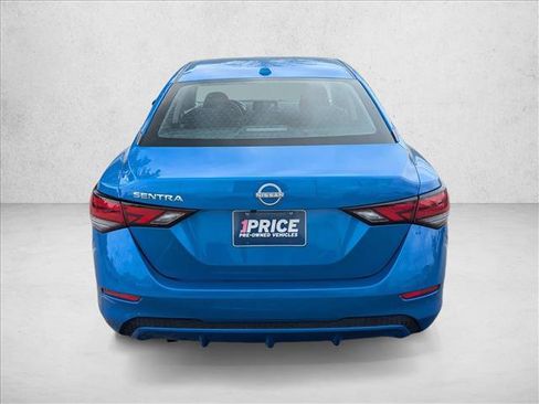 Used 2025 Nissan Sentra SV image 6
