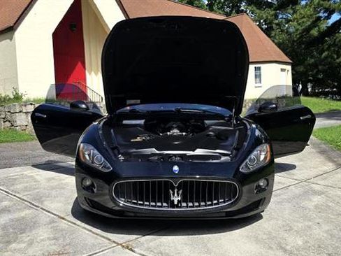 Used 2010 Maserati GranTurismo Coupe image 34